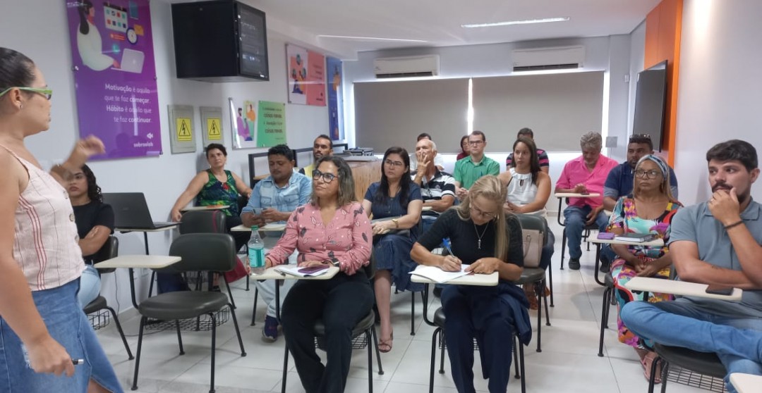 CBH DOS RIOS LONTRA E CORDA  CAPACITA EM INSTRUMENTOS DE GESTÃO
