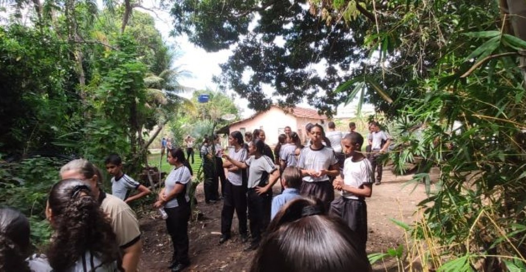 COMITÊ DA BACIA HIDROGRÁFICA DOS RIOS SANTO ANTÔNIO E  SANTA TEREZA FAZ AÇÕES EDUCATIVAS NA SEMANA DO MEIO AMBIENTE