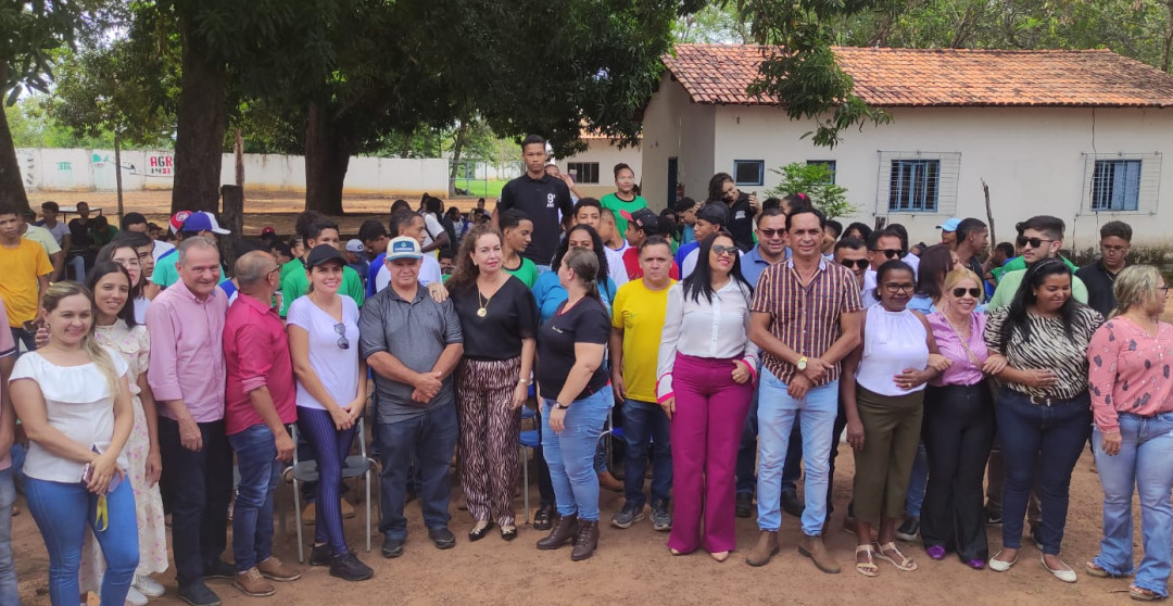 Hoje foi um dia incrível com mais uma atividade do programa Plantando Águas!