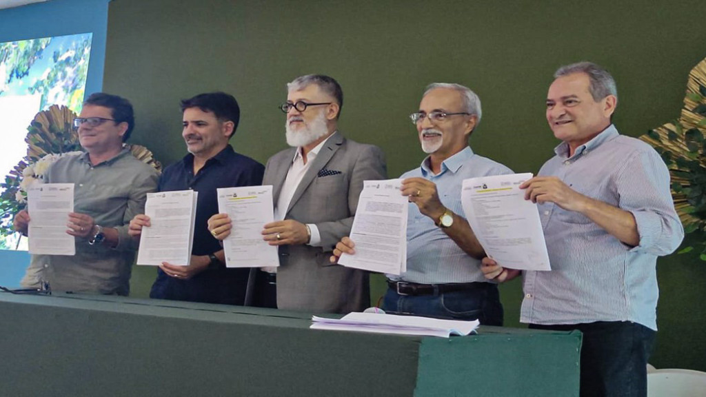 MARCO HISTÓRICO NA GESTÃO AMBIENTAL: ASSINATURA DE TERMO DE COOPERAÇÃO PARA RECUPERAÇÃO DE NASCENTES NA BACIA DO RIO FORMOSO